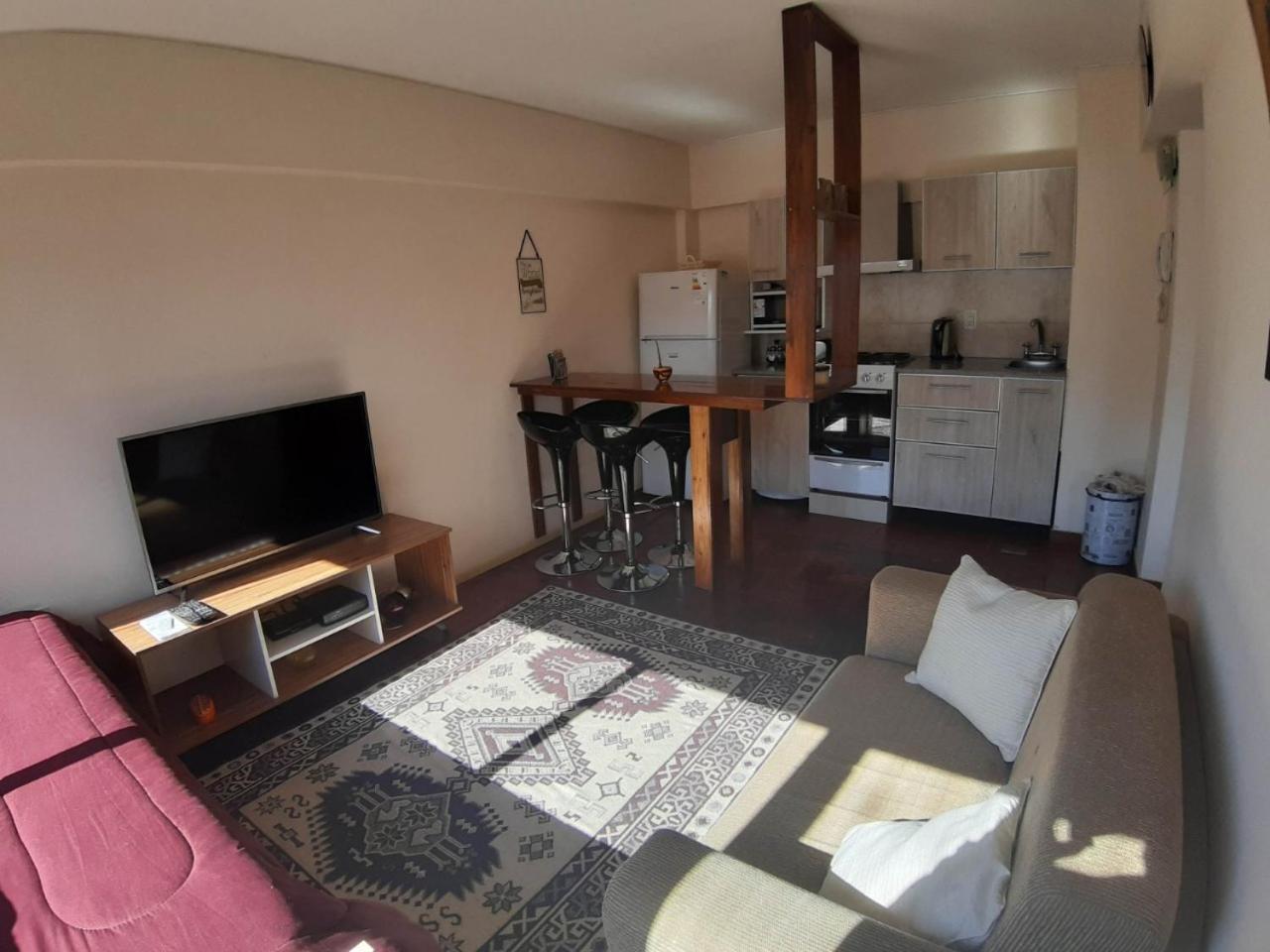 Alquiler Departamento Centro Mendoza Capitalアパートメント エクステリア 写真